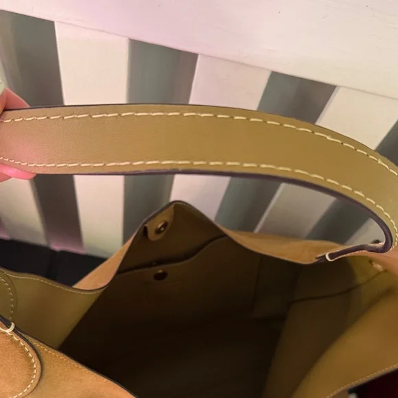 Coach Brooklyn 39 Shoulder Bag Suede - Picture 8 of 8